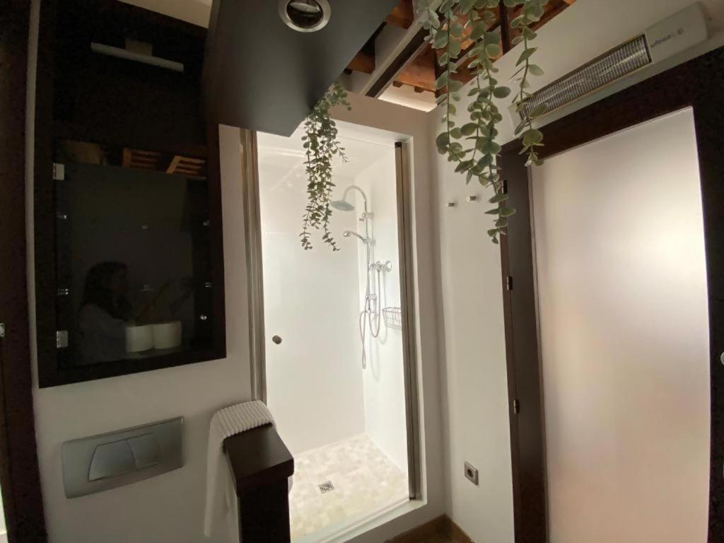 塞维利亚Hostfy Centro Puerta Osario公寓 外观 照片